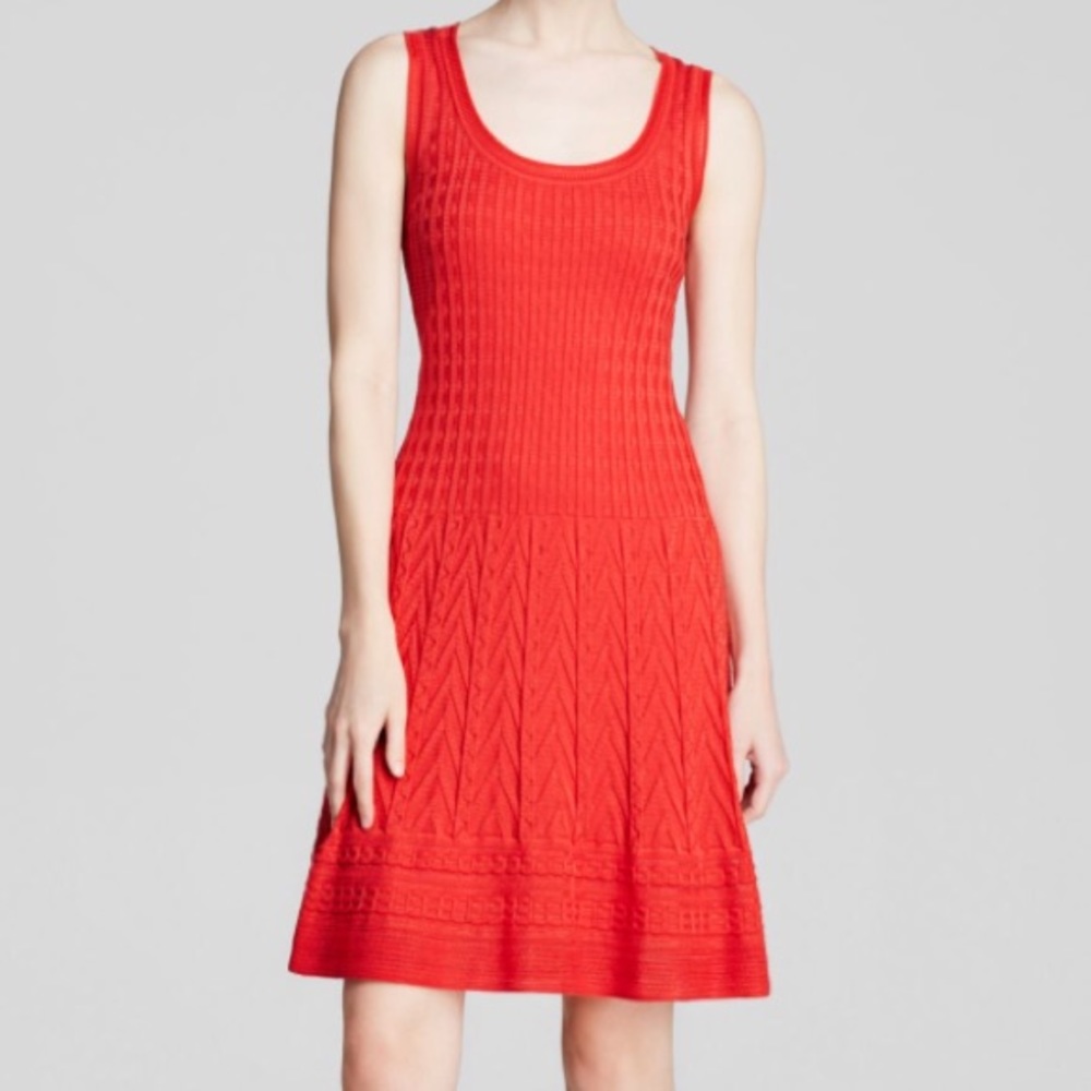 {SOLD} Missoni dress! Size 0-2 US - Picture 1 of 6